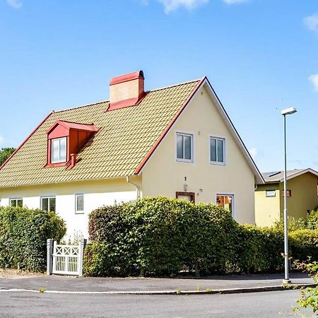 Egen Ovanvaning I Charmig Villa Naera Havet Ystad Exteriör bild