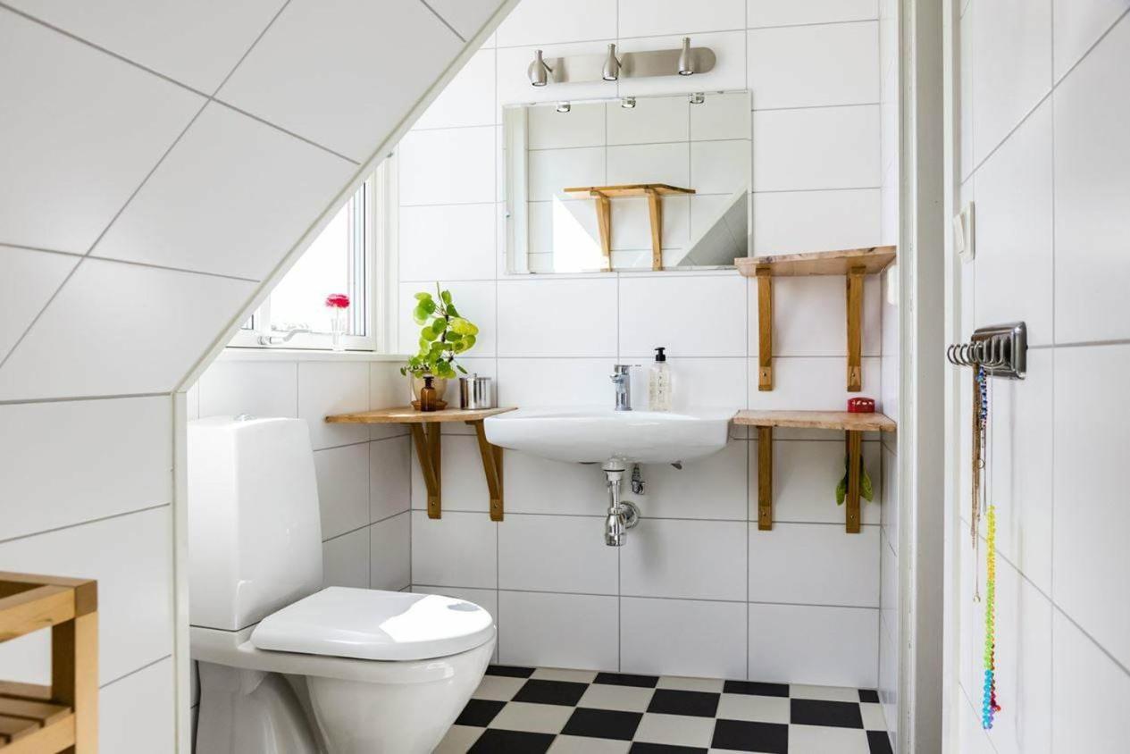 Egen Ovanvaning I Charmig Villa Naera Havet Ystad Exteriör bild